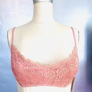 NOT FOR SALE  🥀 Colour Bralette Top